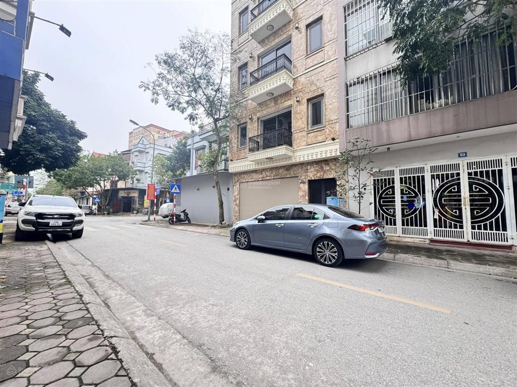 Nếu bạn đang tìm một tòa nhà mặt phố làm văn phòng, hai mặt tiền tại long biên, ib thúy nhé.