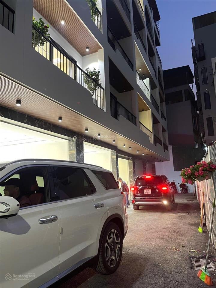Bán nhà riêng tại nguyễn văn cừ, bồ đề, long biên, 18,6 tỷ, 75m2  giá tốt!