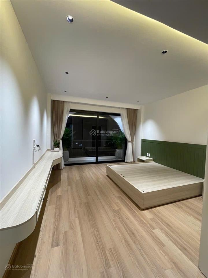 Bán nhà riêng tại nguyễn văn cừ, bồ đề, long biên, 18,6 tỷ, 75m2  giá tốt!