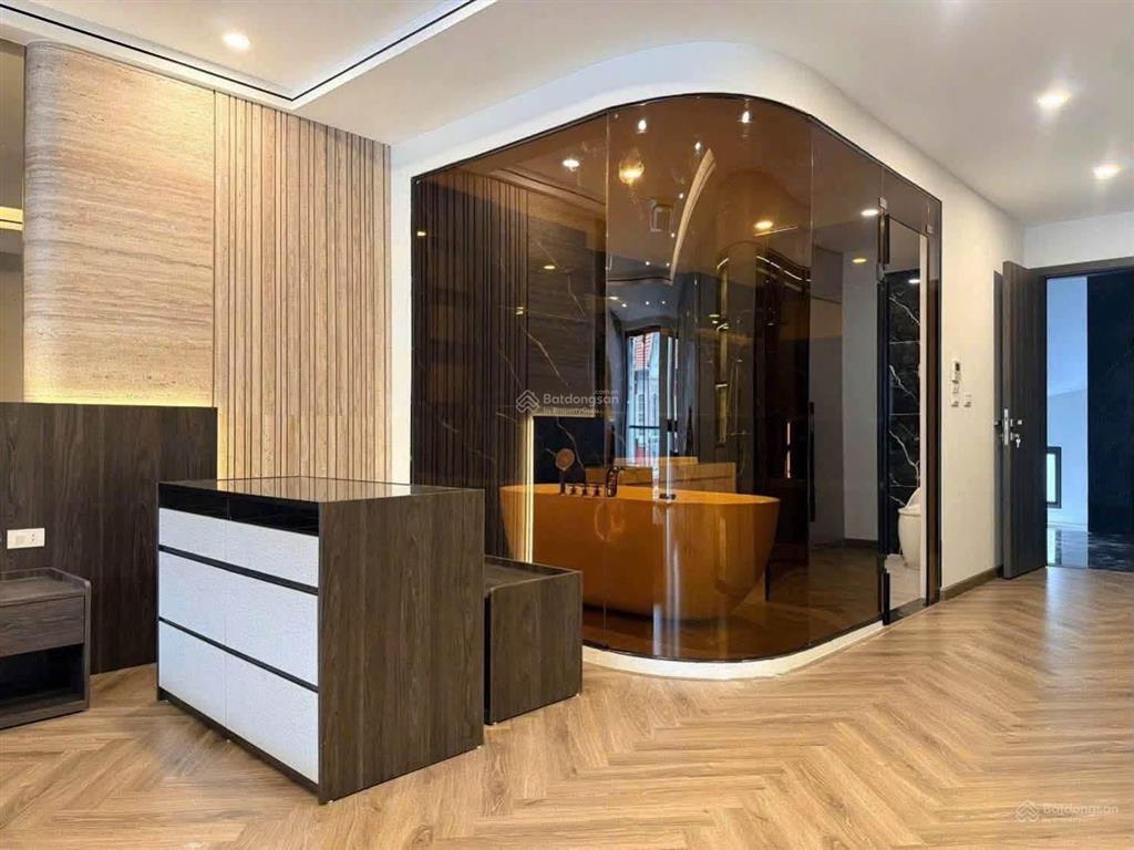Siêu phẩm tuyệt đẹp phố nguyễn văn cừ, bồ đề, long biên, sống chất, đẳng cấp.