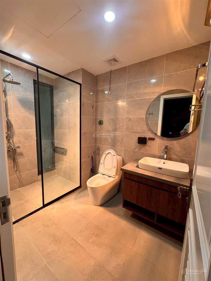 Bán nhà mặt tiền phố hồng tiến, 50m2, nhỉnh 13 tỷ, ngõ ô tô thông
