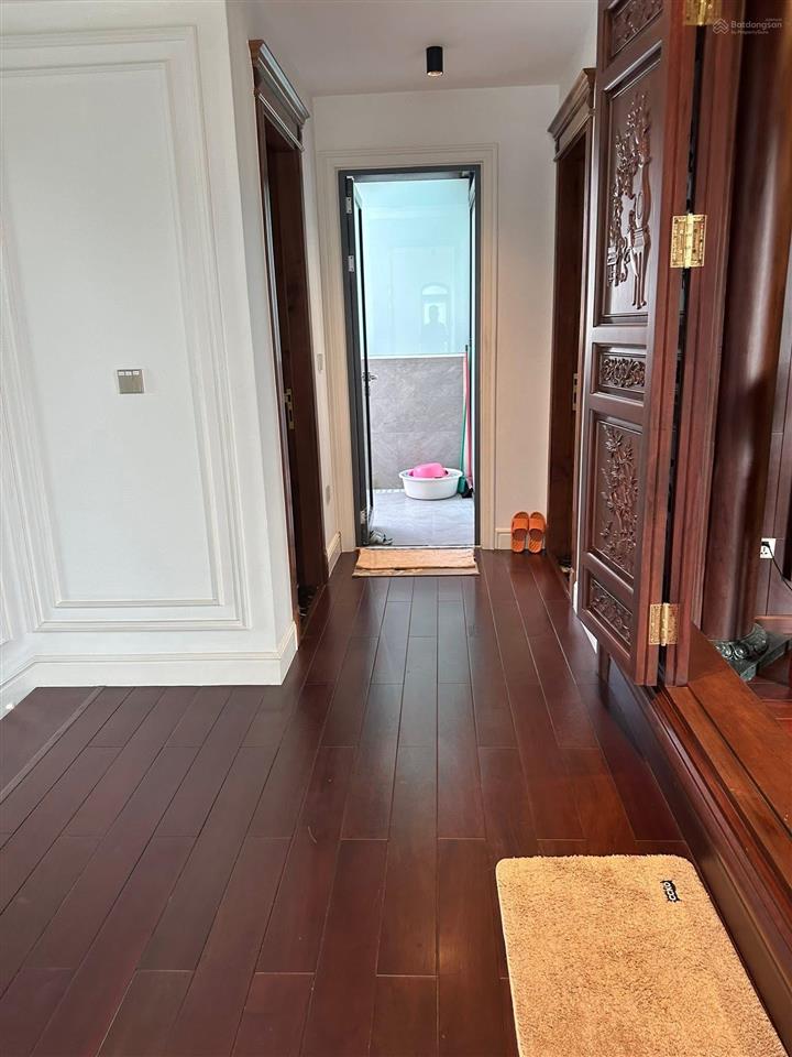 Giảm sốc 20 tỷ, cần bán nhanh căn biệt thự sài đồng, long biên, 180m2, giá siêu hời 46 tỷ