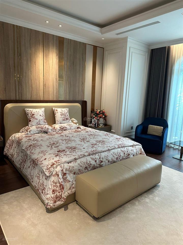 Giảm sốc 20 tỷ, cần bán nhanh căn biệt thự sài đồng, long biên, 180m2, giá siêu hời 46 tỷ
