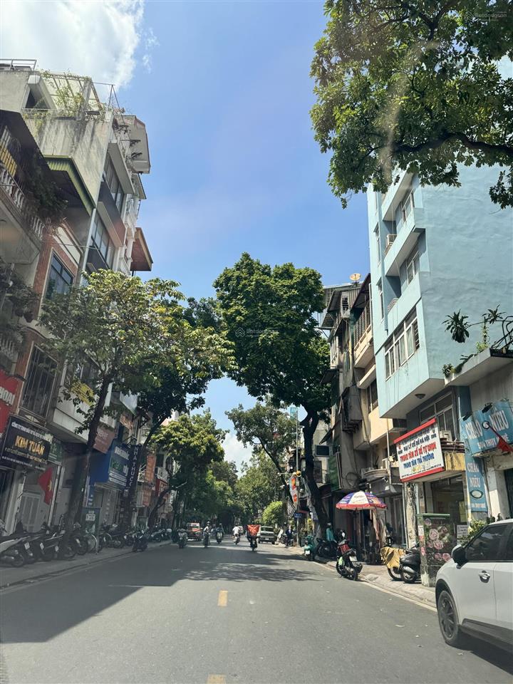 Bán tòa nhà mặt phố thụy khuê tây hồ, 185m, mt 6m, 4 tầng, đang cho thuê, giá 80 tỷ.