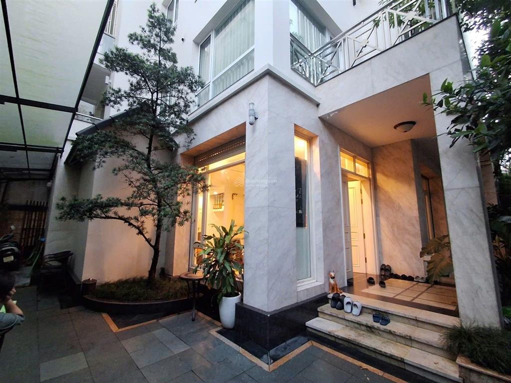 Chủ cần tiền giảm hơn 20 tỷ để bán nhanh căn biệt thự sài đồng siêu đẹp, giá đầu tư.