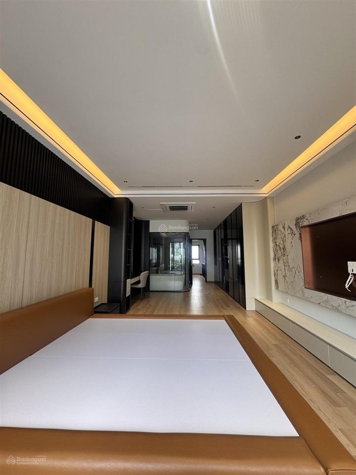 Bán nhà riêng tại tư đình, 17 tỷ, 75 m2, 4pn, 5wc, giá tốt!
