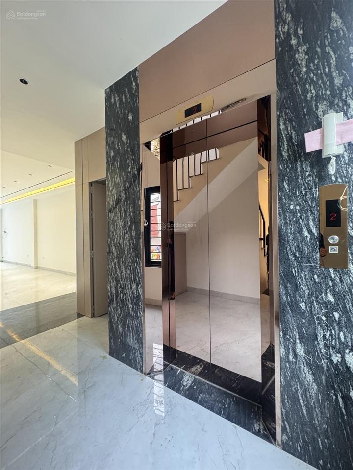 Bán nhà riêng tại tư đình, 17 tỷ, 75 m2, 4pn, 5wc, giá tốt!