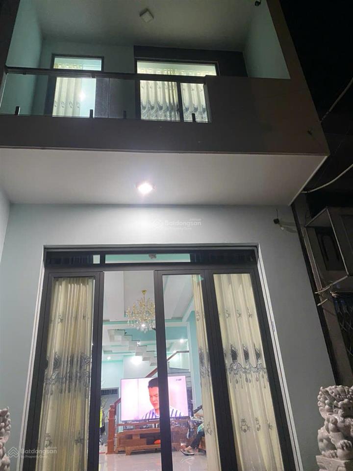 Bán nhà mới 2 lầu sát mặt tiền nguyễn ái quốc sổ hồng hoàn công giá 6,5 tỷ