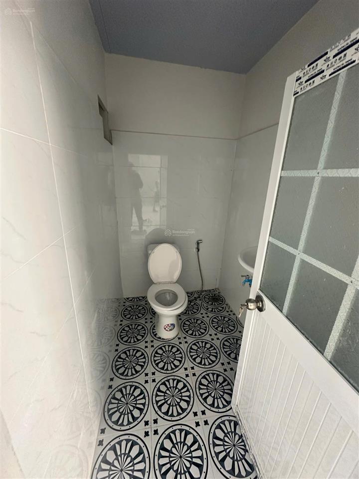 Bán nhà mặt tiền ven sông nhà bè (sổ sẵn) 6x11m giá 2,5 tỷ