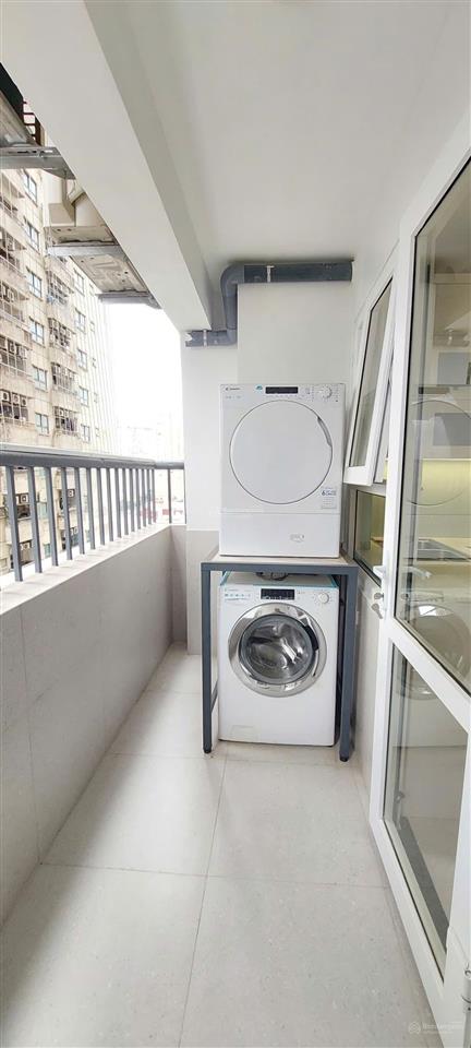 Chính chủ bán chung cư hà đông, 68 m2, 2 ngủ 2 wc, phòng khách rộng, nội thất xịn, sổ đỏ, 4.76 tỷ
