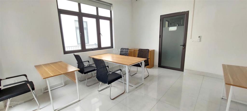 Cho thuê chỗ ngồi linh hoạt/chỗ ngồi cố định, văn phòng chia sẻ, giá trọn gói chỉ 1.700.000 đ