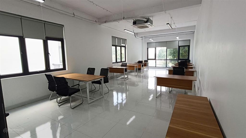 Cho thuê chỗ ngồi linh hoạt/chỗ ngồi cố định, văn phòng chia sẻ, giá trọn gói chỉ 1.700.000 đ