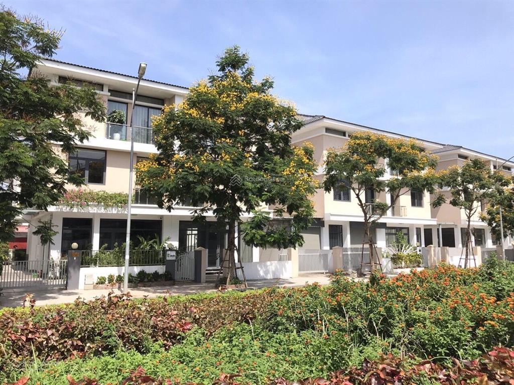 Chủ cần tiền bán gấp lô góc bt an phú villa 230m2. giá đầu tư!!