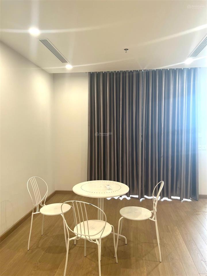 Cần bán căn góc 3pn 96m2, a1x.05, tầng trung, view đẹp. giá tốt!!!