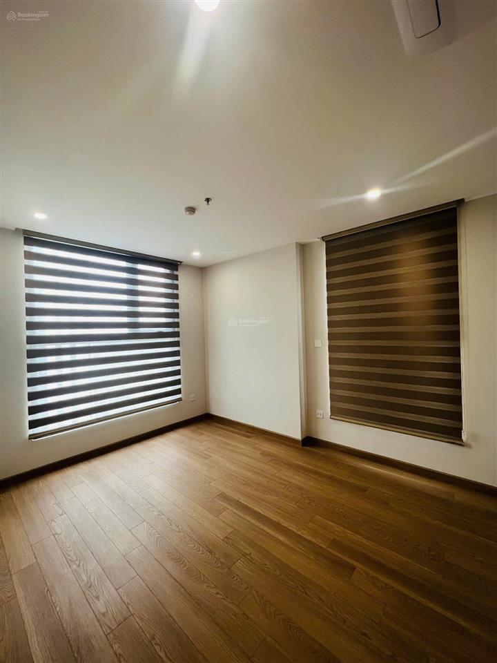 Căn góc 3pn 2vs 96m2, tầng đẹp, trục a05 view đẹp cần bán!!!