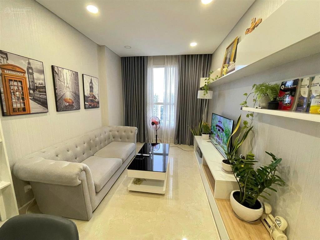 Bán căn hộ the golden star quận 7, dt 69m2, 2pn, 2wc. giá siêu rẻ