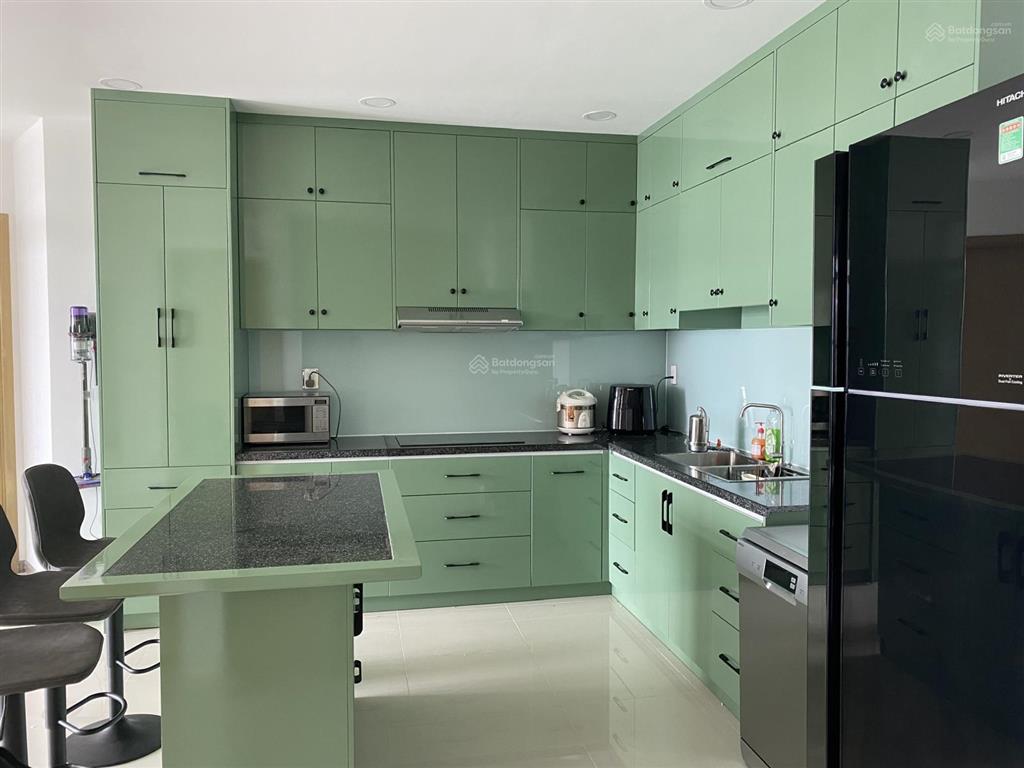 Chính chủ cần bán căn hộ ngọc lan quận 7. diện tích 96m2, 2pn, 2wc. có nội thất