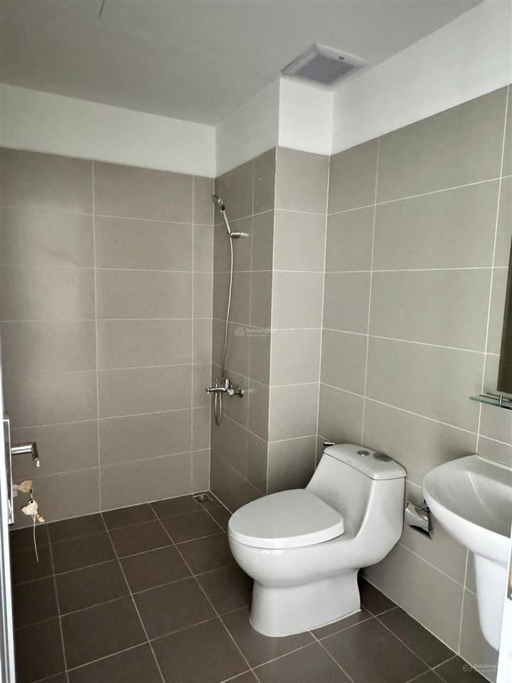 Cần bán căn hộ dvela quận 7, 70m, 2pn, 2wc, giá tốt