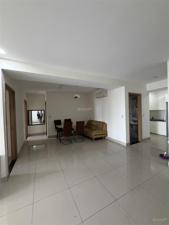 Cần cho thuê căn hộ cosmo quận 7. 78m², 2pn, 1wc. giá tốt