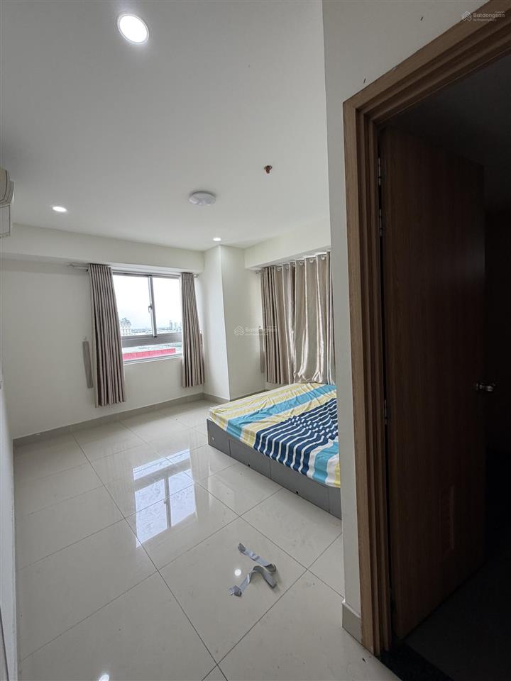 Cần cho thuê căn hộ cosmo quận 7. 78m², 2pn, 1wc. giá tốt