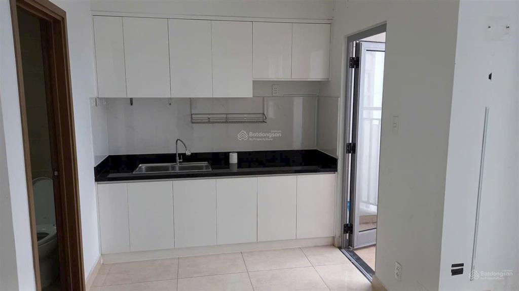 Cần bán căn hộ luxcity quận 7. 45m2, 1pn, 1wc. giá siêu rẻ