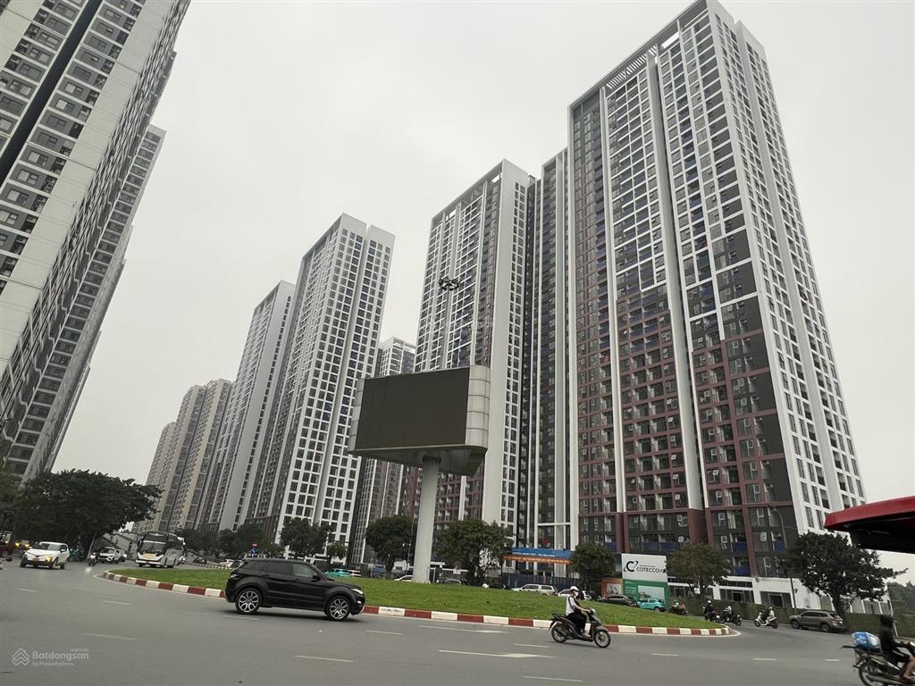 Bán shop mặt sảnh chân đế sola park 64m2 khai thác kinh doanh dòng tiền 5070tr/tháng