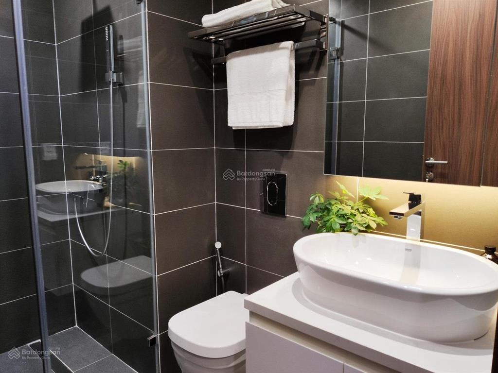Căn hộ hiếm giá tốt 8,2 tỷ căn 2pn chung cư cao cấp the zei mỹ đình, nhà full đồ hướng mát