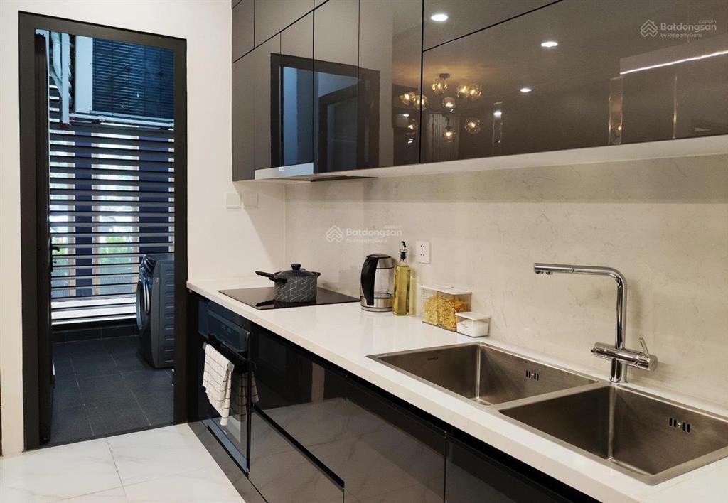 Căn hộ hiếm giá tốt 8,2 tỷ căn 2pn chung cư cao cấp the zei mỹ đình, nhà full đồ hướng mát