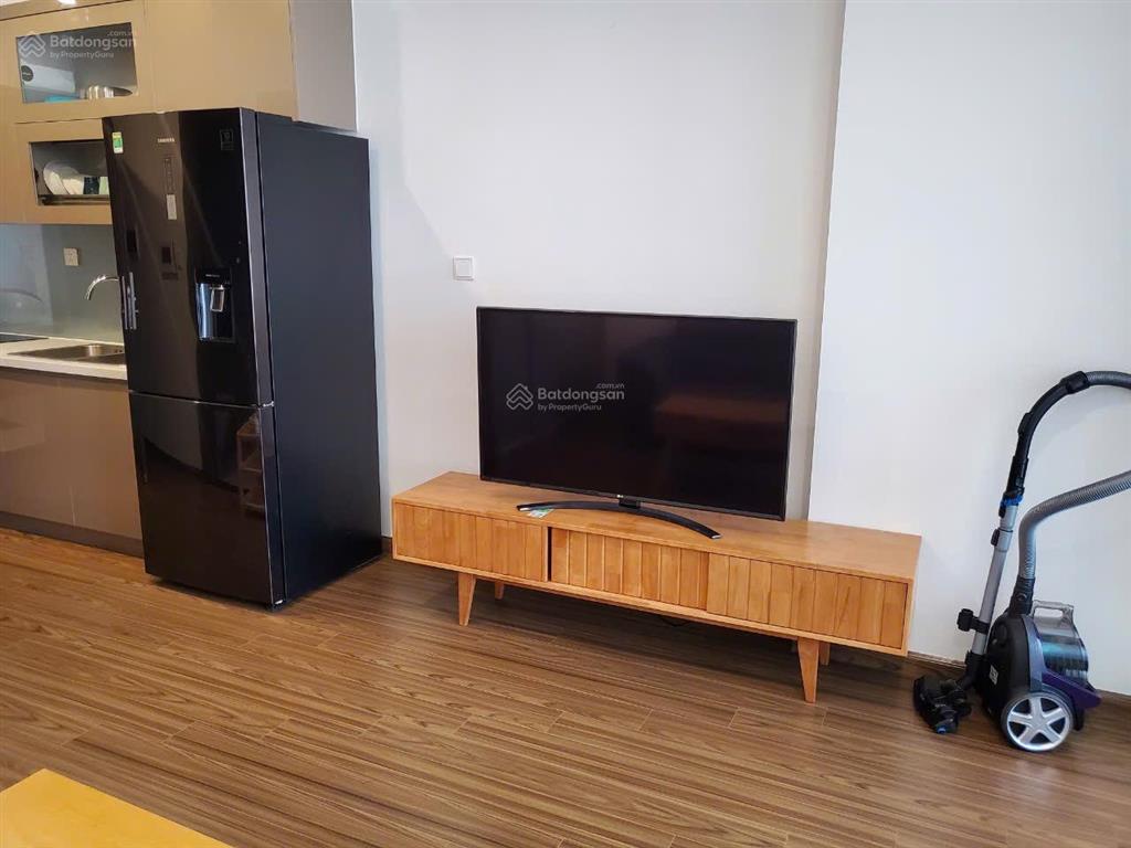 Bán căn studio 34m2 toà w2 sở hữu lâu dài, 4 tỷ nhà full nội thất sẵn khách thuê
