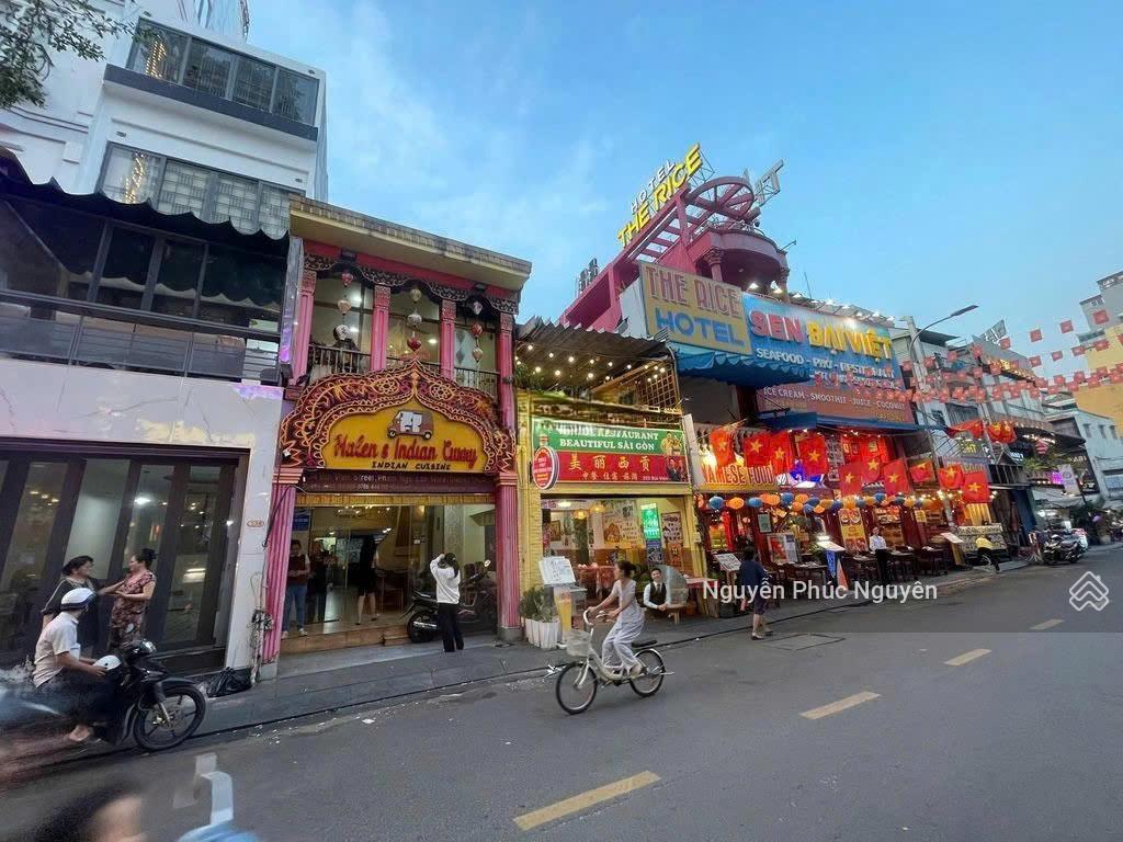 Cho thuê nhà mt bùi viện, p. phạm ngũ lão, quận 1 4.2x19m (nở hậu 4.7m) trệt 1 lầu giá 60tr
