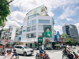 Cho thuê nhà góc 2mt 236a đinh tiên hoàng, p.đa kao, q1 dt 14x6m trệt 3 lầu giá 130tr