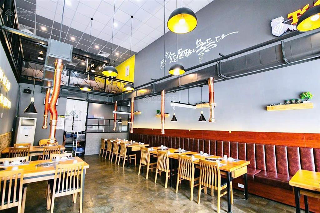 Cho thuê nhà mt 71a song hành, phường an phú, quận 2 dt 10x20m trệt lửng giá 150 triệu