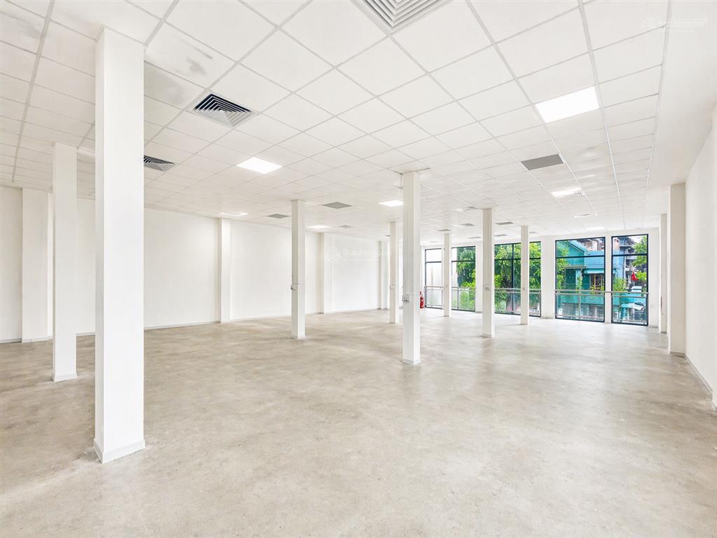 Cho thuê nhà mt hai bà trưng, p. võ thị sáu quận 3 dt 11.5x36m dtsd 599m² giá 450 triệu