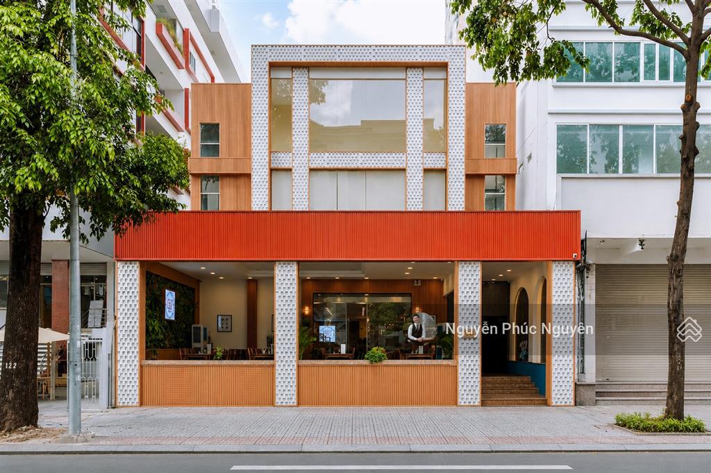 Cho thuê nhà mt mạc đĩnh chi, phường đa kao, quận 1  dt 13x38m  trệt 2 lầu  giá 330 triệu