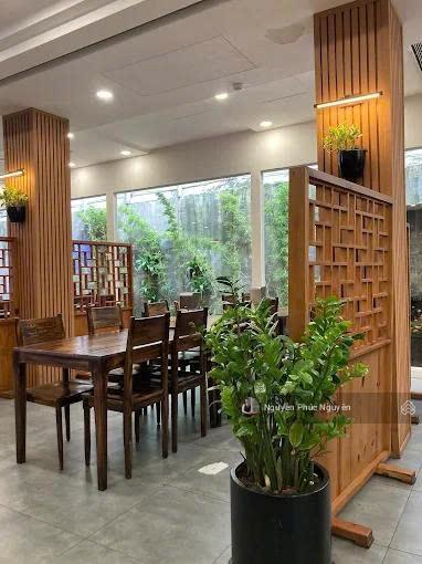 Cho thuê nhà mt mạc đĩnh chi, phường đa kao, quận 1  dt 13x38m  trệt 2 lầu  giá 330 triệu