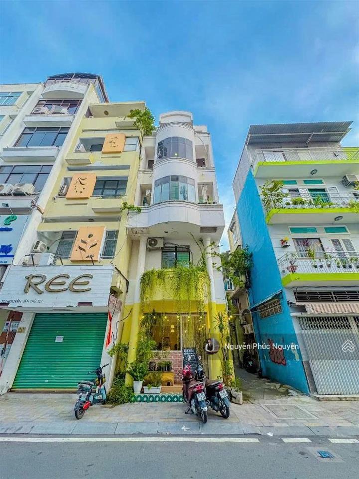 Cho thuê nhà 2mt 203a nguyễn văn thủ phường đa kao quận 1 dt 4.5x18m trệt 3 lầu st giá 85 triệu