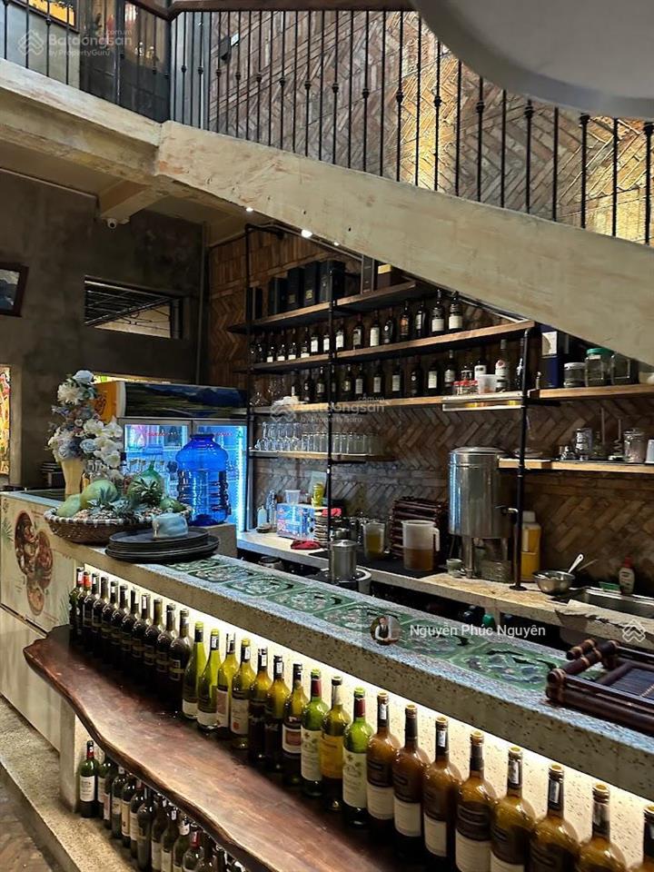 Cho thuê nhà mặt phố thảo điền, quận 2. dtsd 600m2
