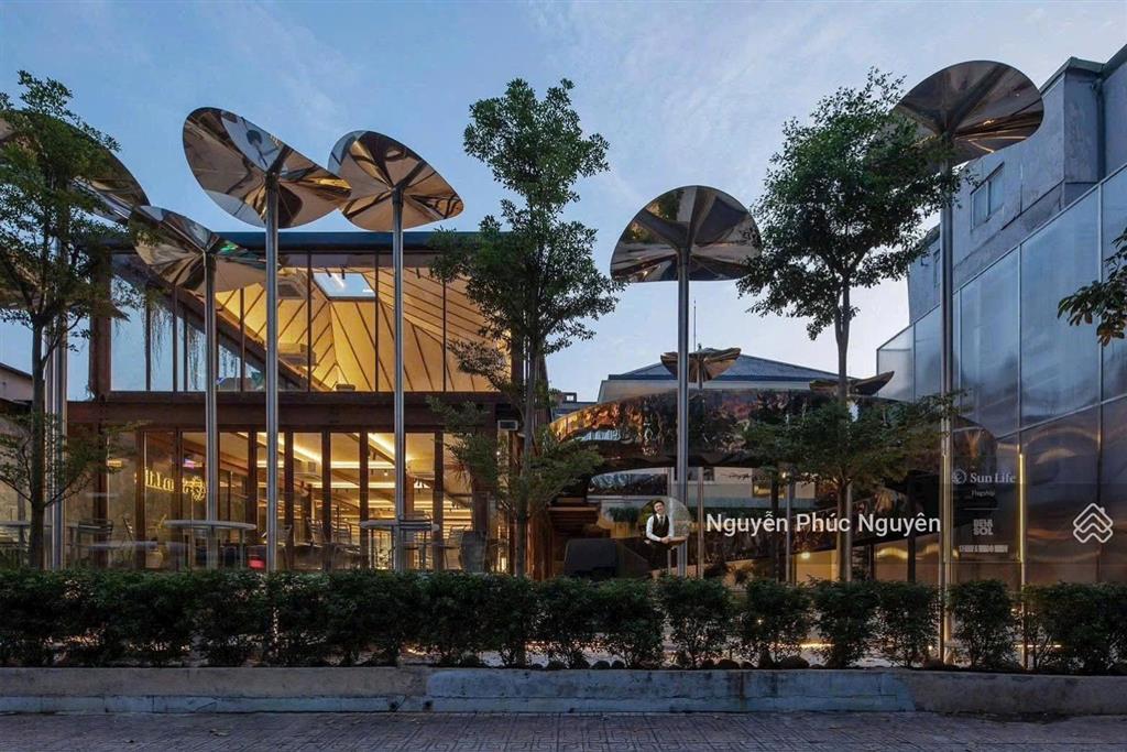 Cho thuê nhà mt 244a pasteur, phường võ thị sáu, quận 3 dt 11x40m nhà kính giá 250 triệu