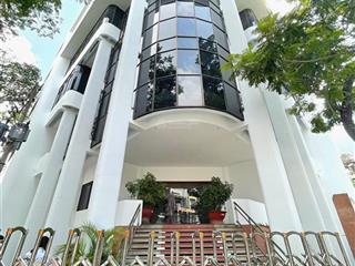Cho thuê tòa nhà mặt tiền hòa hưng, phường 12, quận 10 diện tích 20x19m hầm trệt 4 lầu giá 300tr