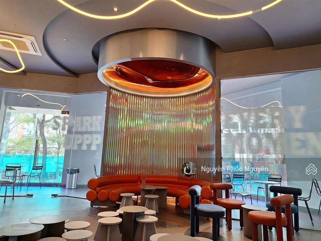 Cho thuê mặt bằng kinh doanh quán bar  pub  lounge  cà phê  nhà hàng trung tâm quận 1