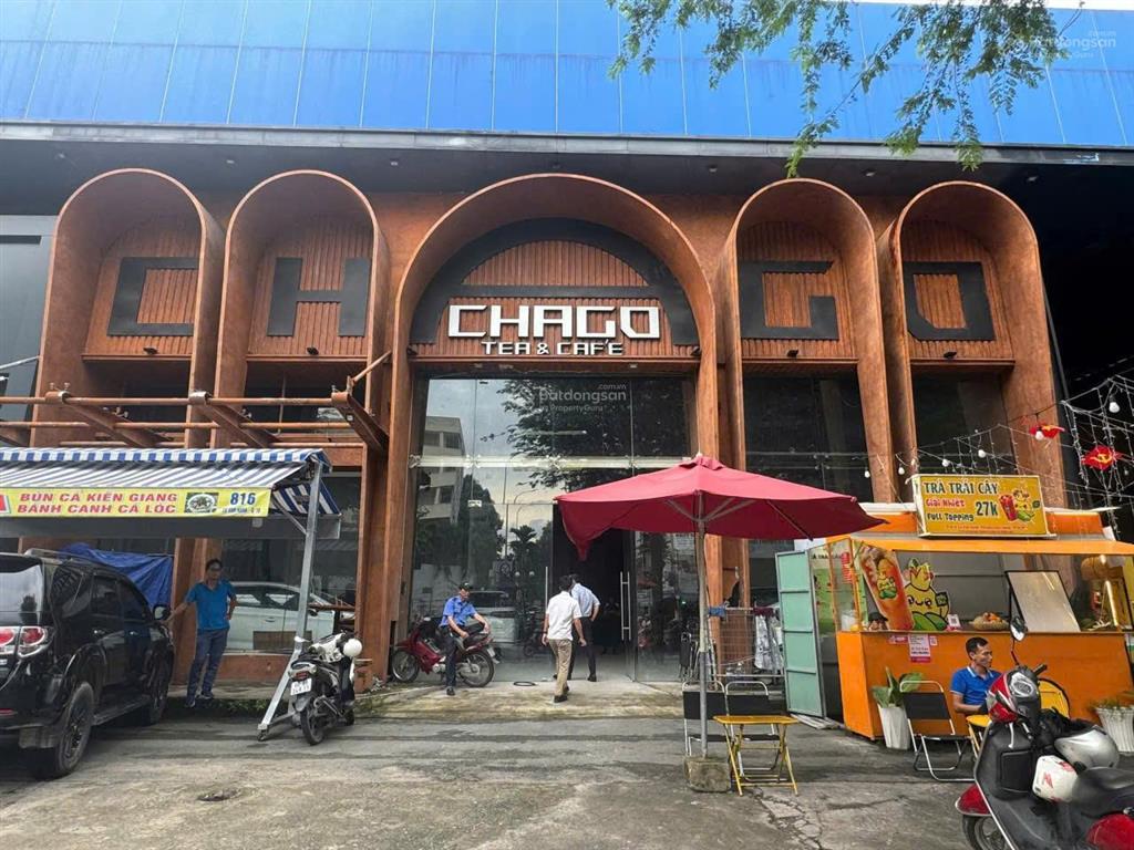 Cho thuê nhà mt đường sư vạn hạnh, phường 10, quận 10, diện tích 16,7x29m, trệt lửng, giá 100tr