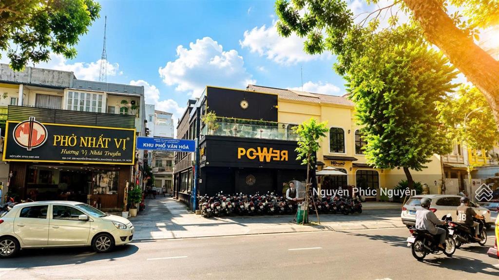Cho thuê nhà góc 2mt nguyễn đình chiểu, quận 1, dt 8x22m trệt 1 lầu 2 lửng, giá 140tr