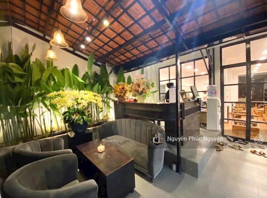 Cho thuê nhà hai bà trưng q1, 12x20m (240m), trệt 1 lầu, giá 100tr