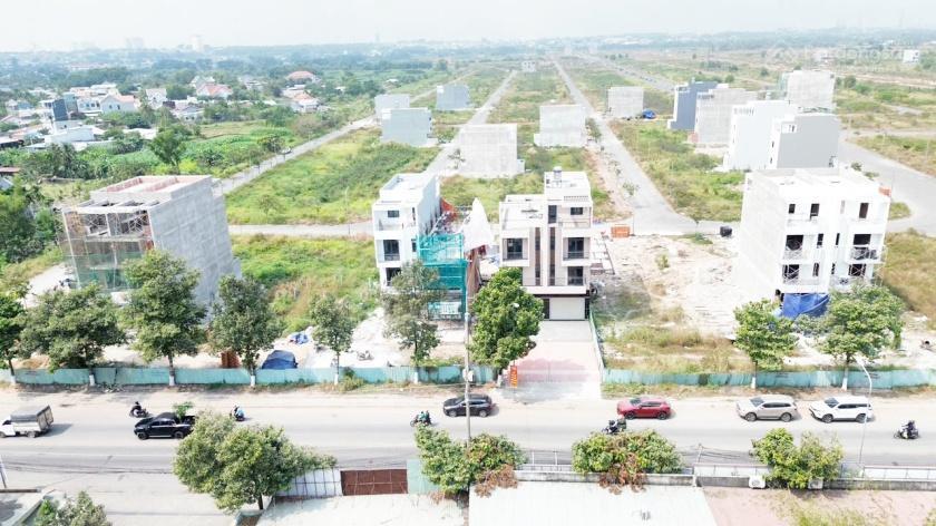 Bán đất dự án đông bình dương gần công viên, trường học cấp 1,2,3 giá rẻ 1,240 tỷ.  0919 940 ***