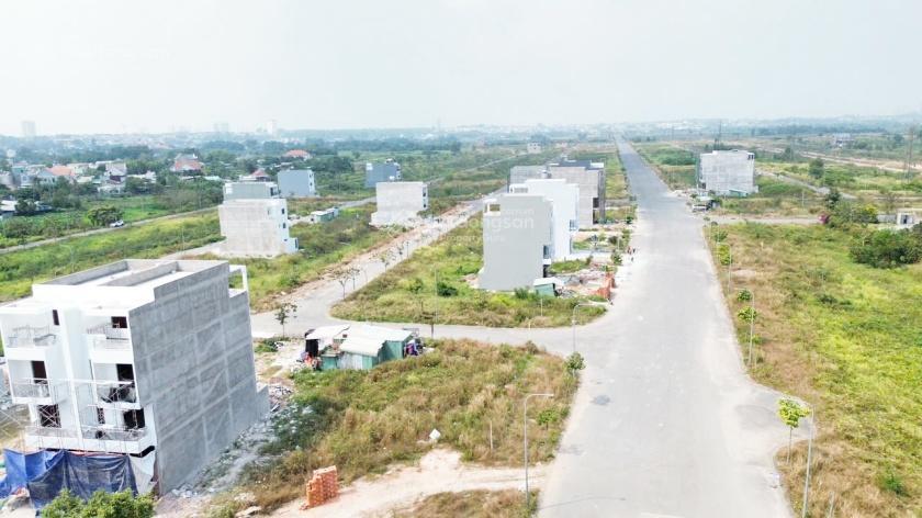 Bán đất dự án đông bình dương gần công viên, trường học cấp 1,2,3 giá rẻ 1,240 tỷ.  0919 940 ***