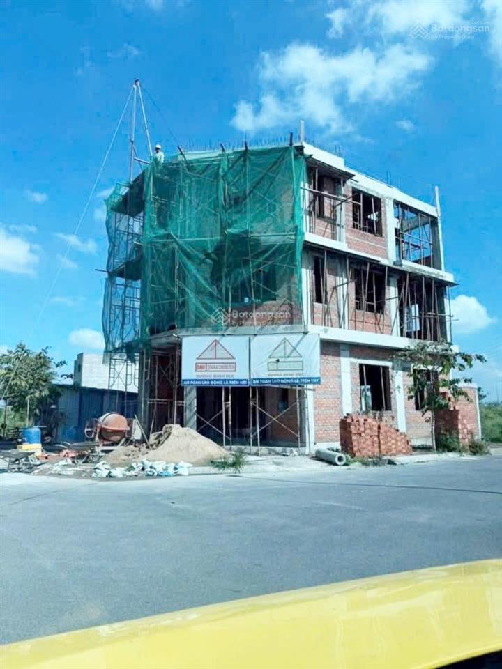 Bán đất dự án đông bình dương gần công viên, trường học cấp 1,2,3 giá rẻ 1,240 tỷ.  0919 940 ***