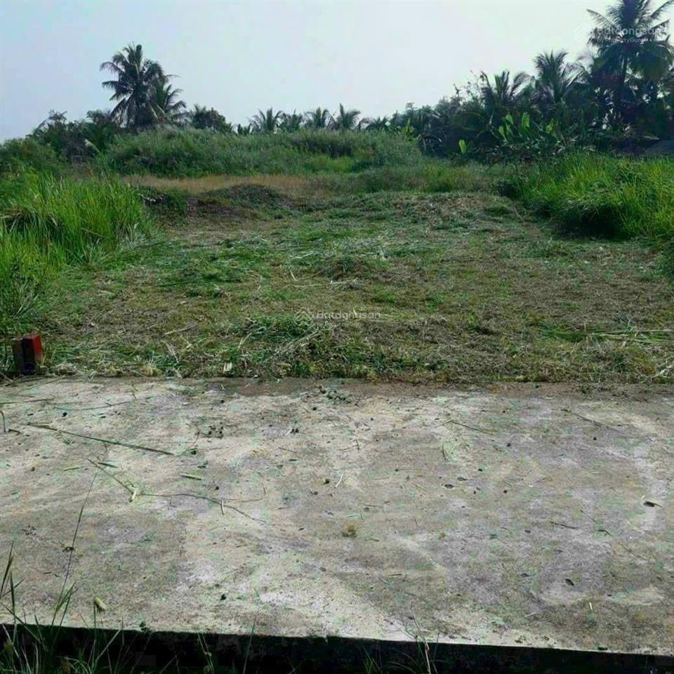 Bán lô đất nền thổ cư 101m2(4,622), khu dân cư hiện hữu, không dính quy hoạch.