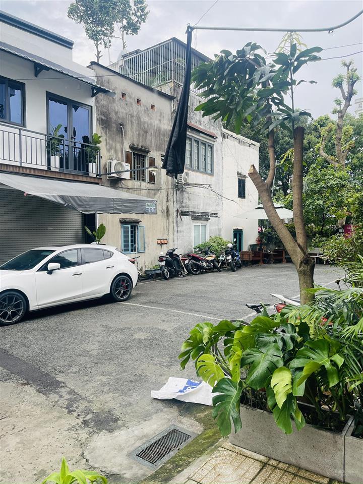 Bán nhà riêng hẻm cụt 2 xe hơi xé nhau, nhà mới xây từ móng