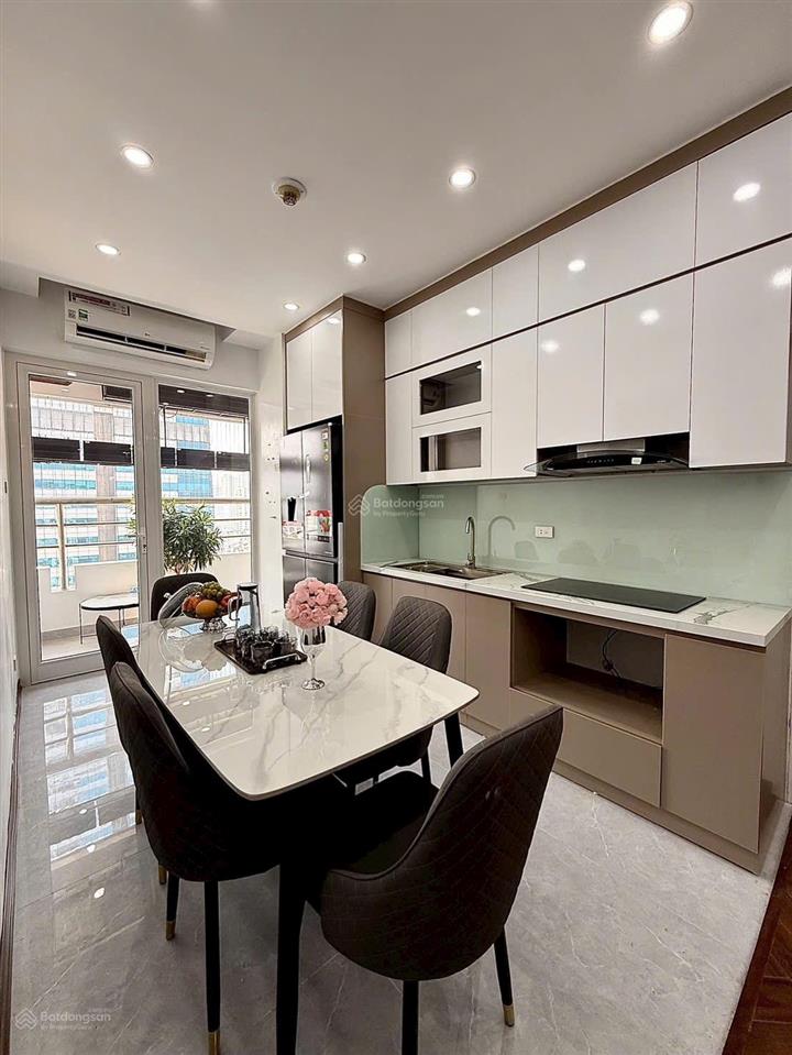 18t1 lê văn lương 107m 3n2w giá 8.8 tỷ full nt cao cấp, q thanh xuân