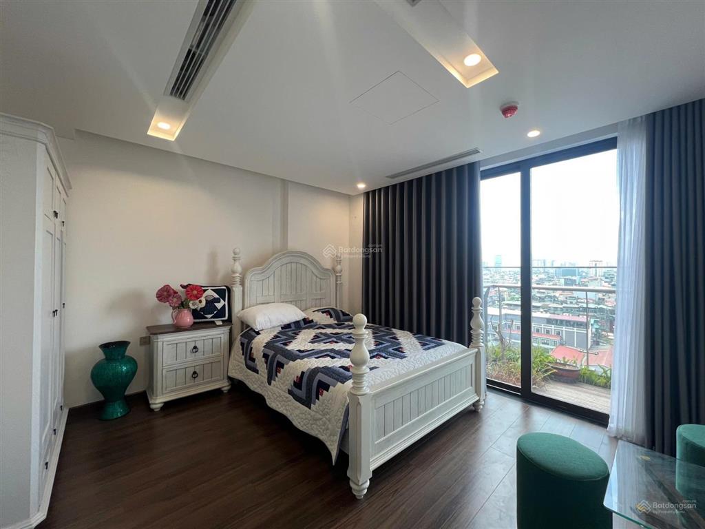 Bán ch green diamond 93 láng hạ 137.33m2 3n 2wc giá 15 tỷ full nt  0971 565 ***